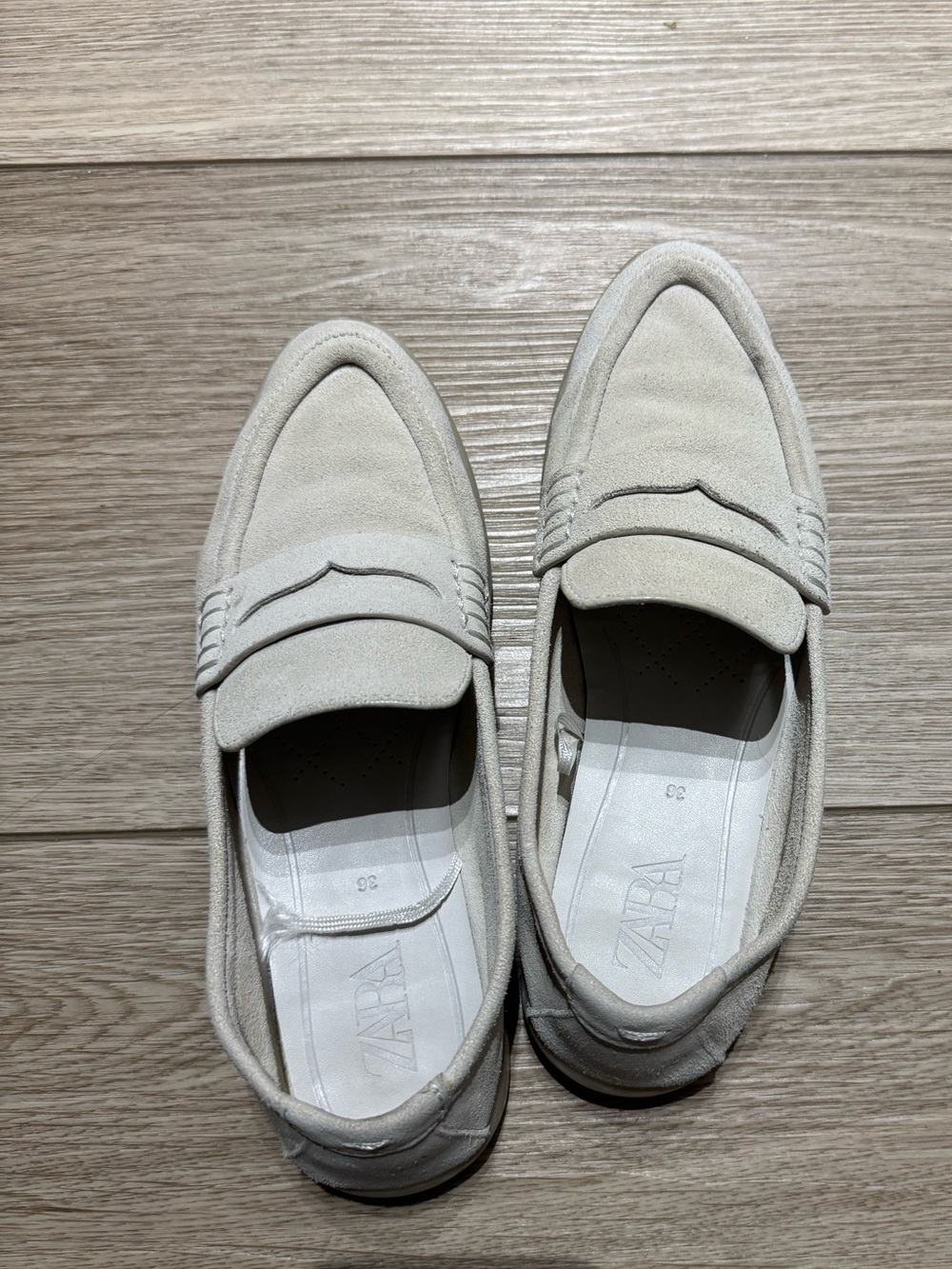 Zara Men's Off-White Suede Penny Loafers